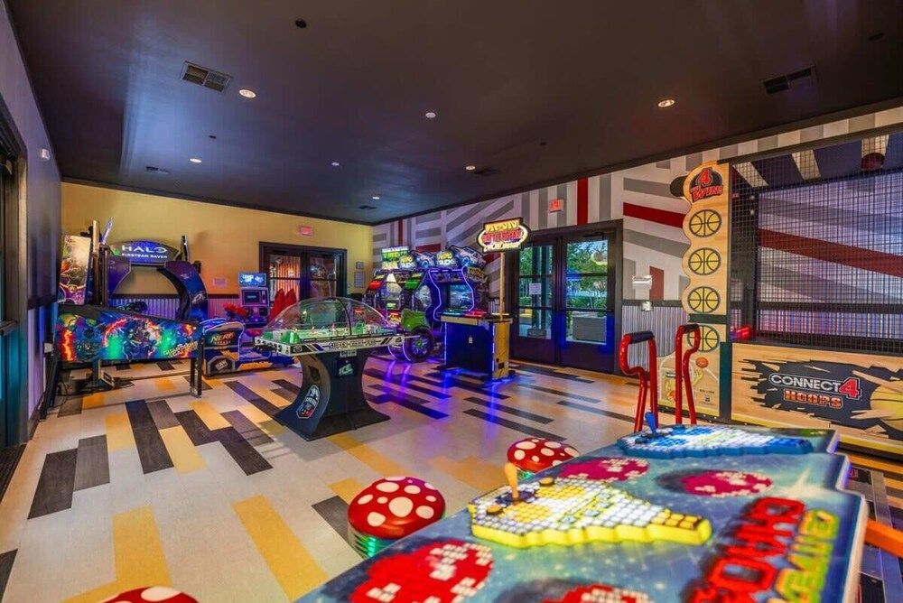 @marbella Lane -amazing 5BR Home in Rancho Mission House (5 Bedrooms) 77