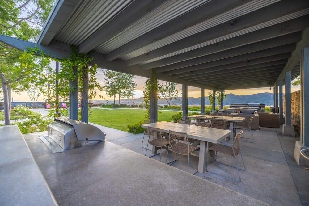 @marbella Lane -amazing 5BR Home in Rancho Mission House (5 Bedrooms) 86