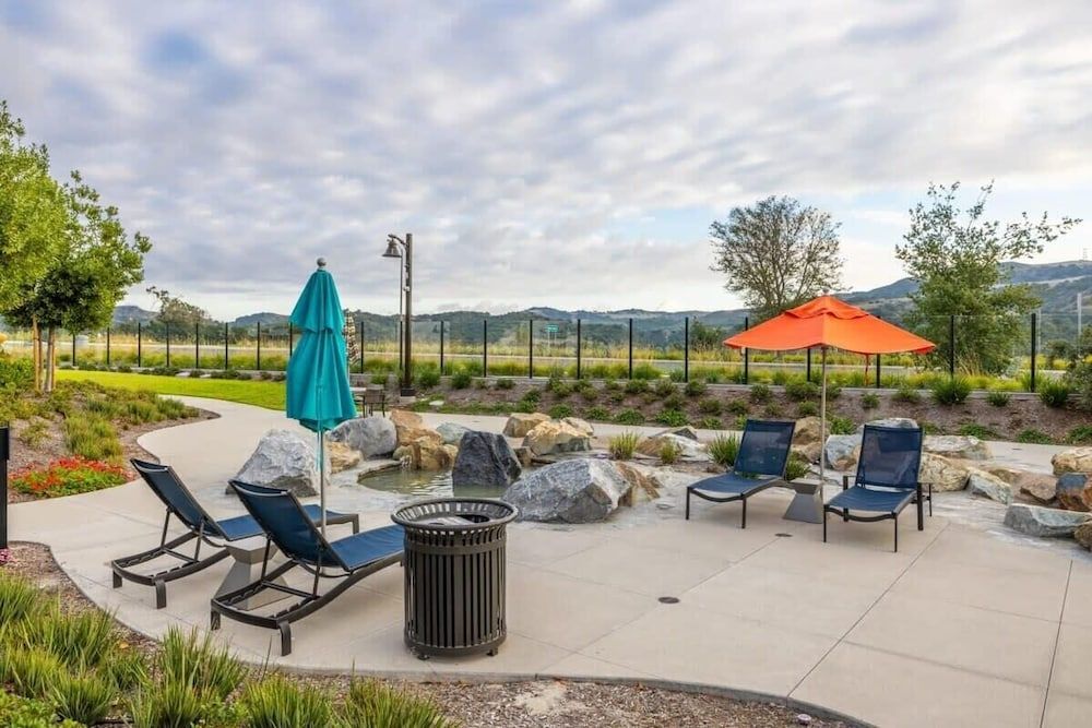 @marbella Lane -amazing 5BR Home in Rancho Mission House (5 Bedrooms) 37