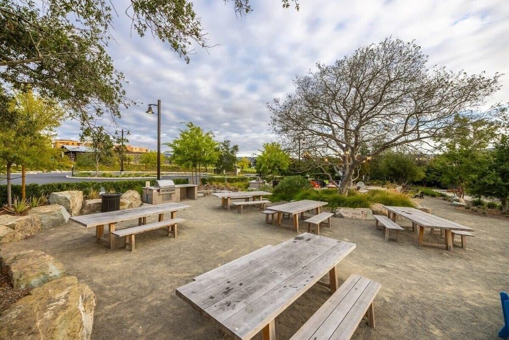 @marbella Lane -amazing 5BR Home in Rancho Mission House (5 Bedrooms) 66