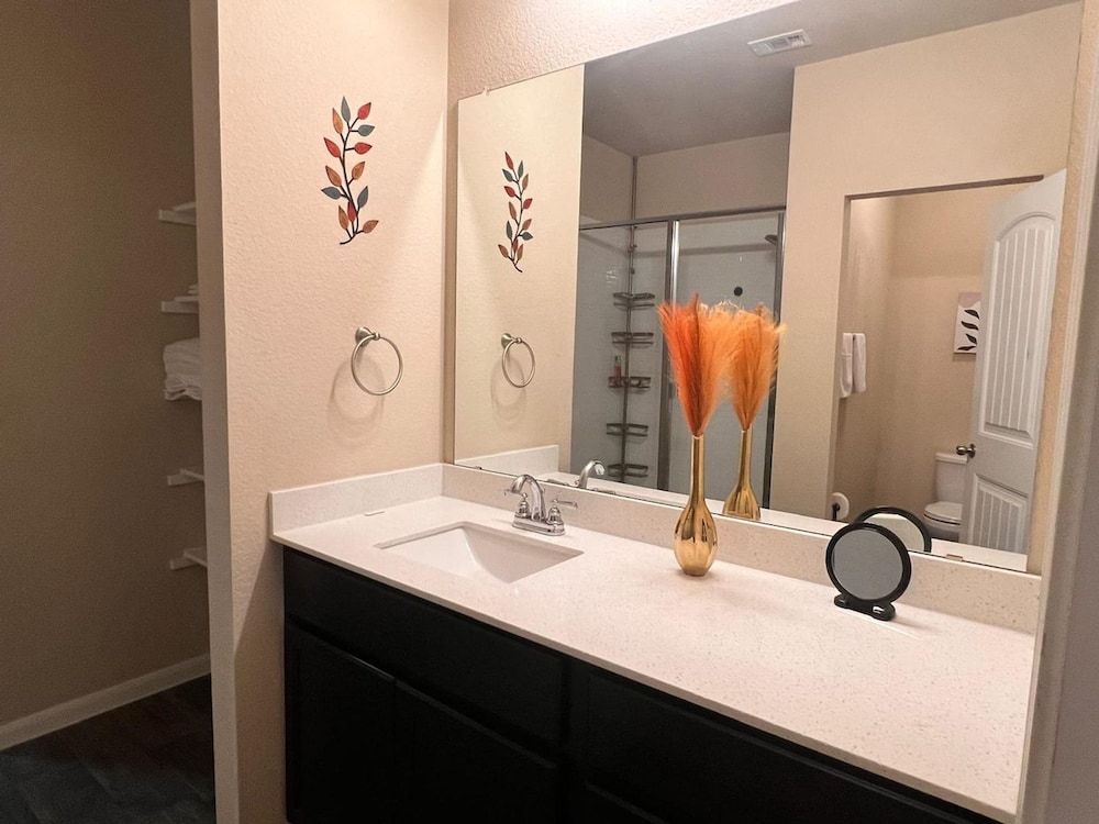 Spacious 4BR Home w Game Room Office Backyard House 7