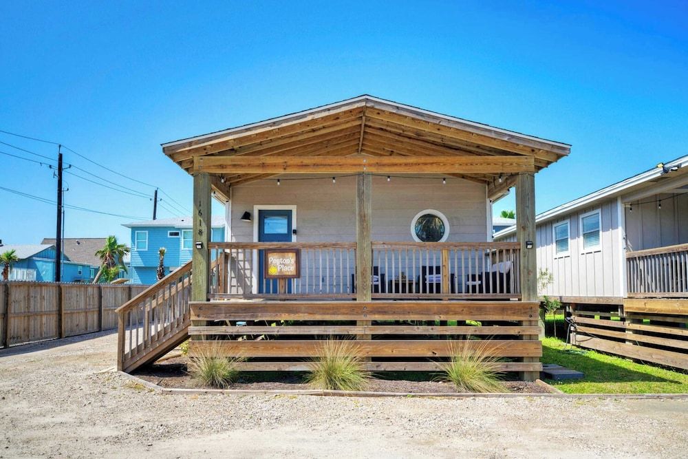 House (4 Bedrooms)