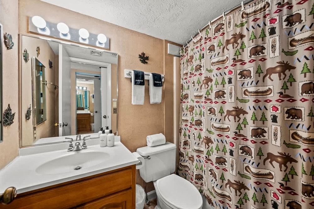 Sleeps 6 Indoor Pool Hot Tub Mountain Views Apartment 18