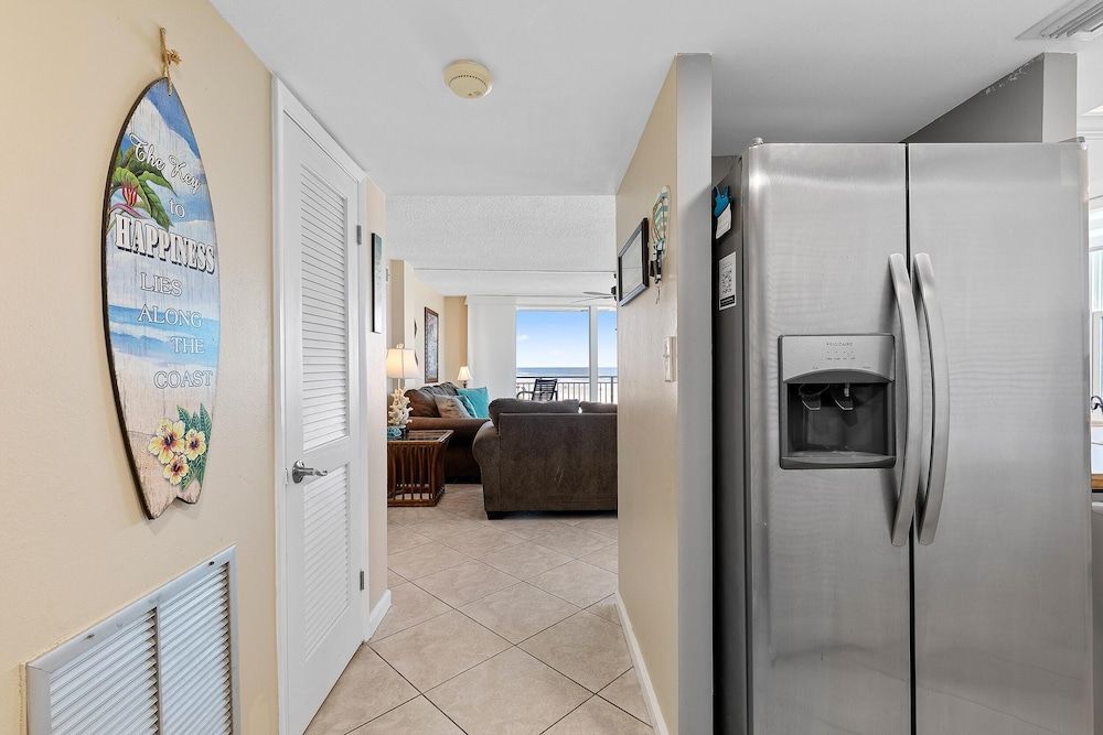 Coronado Towers 201