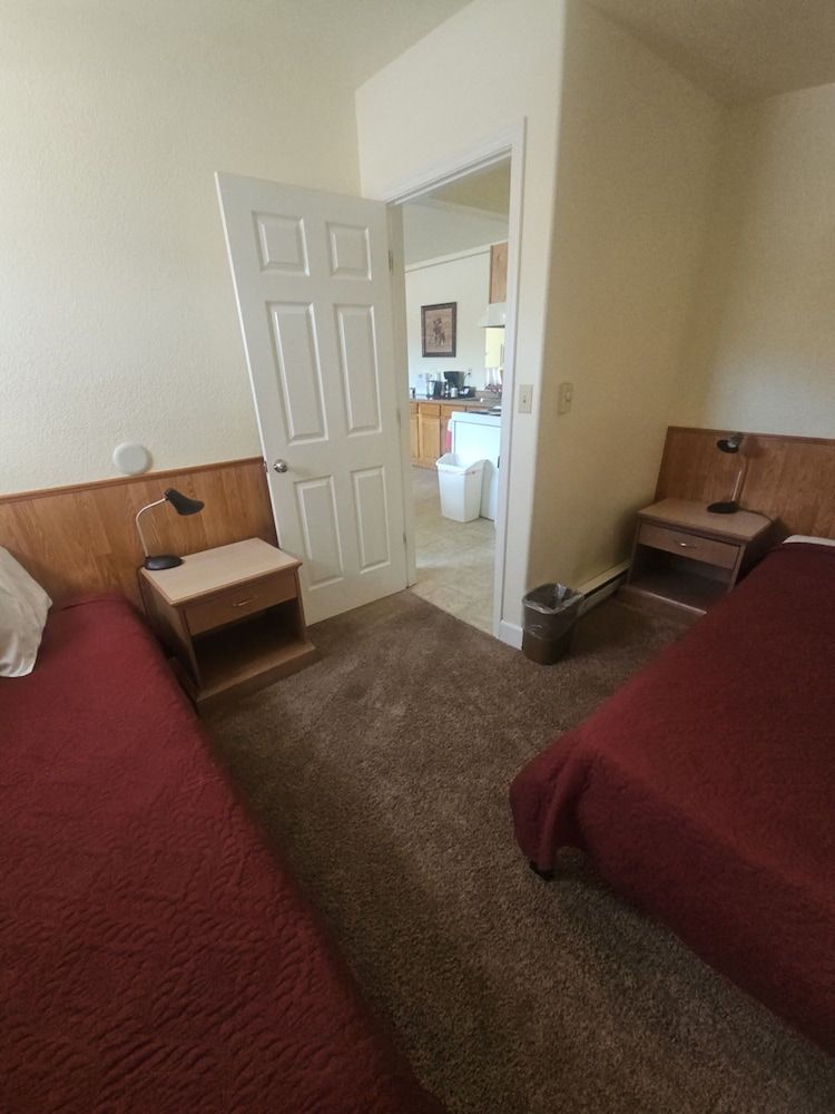 Camaray Motel Premium Single Room, 1 Bedroom 2