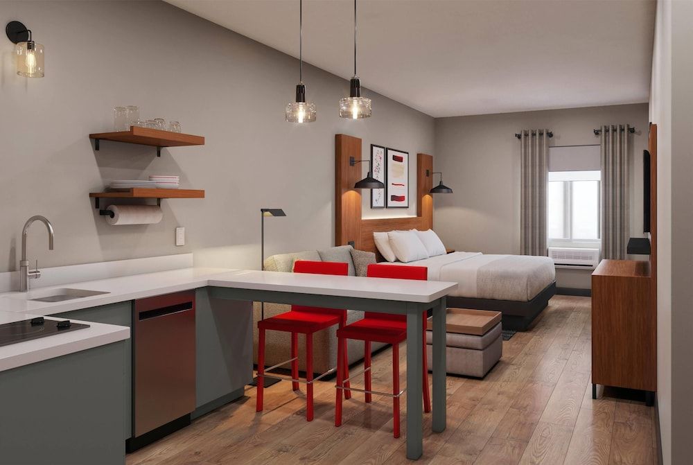 Studio Suite, 1 King Bed with Sofa bed, Non Smoking, Kitchen