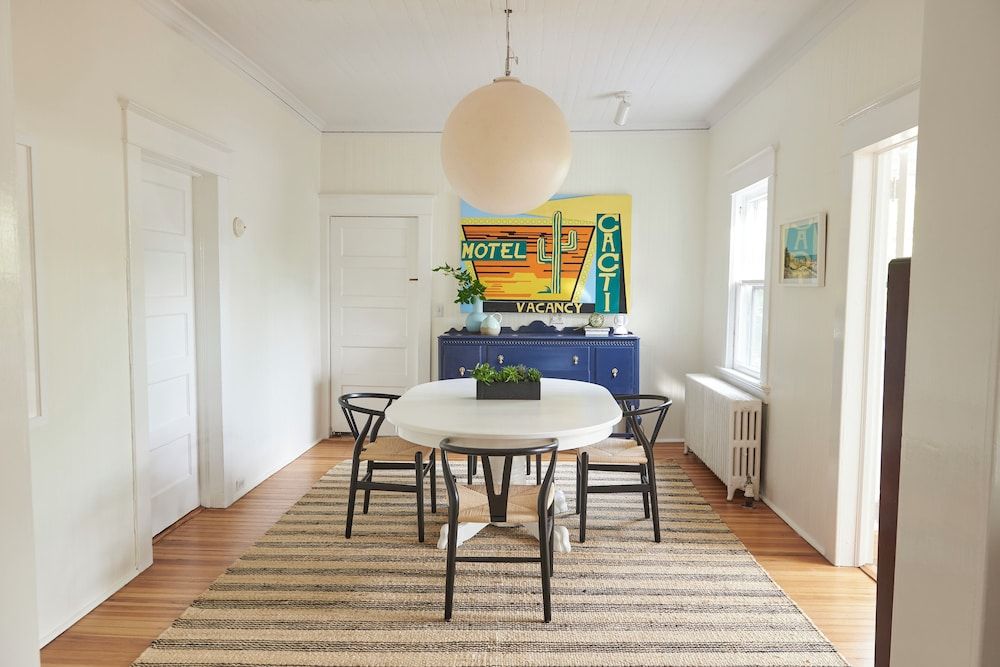 Bellport Inn Superior House, Garden View 8