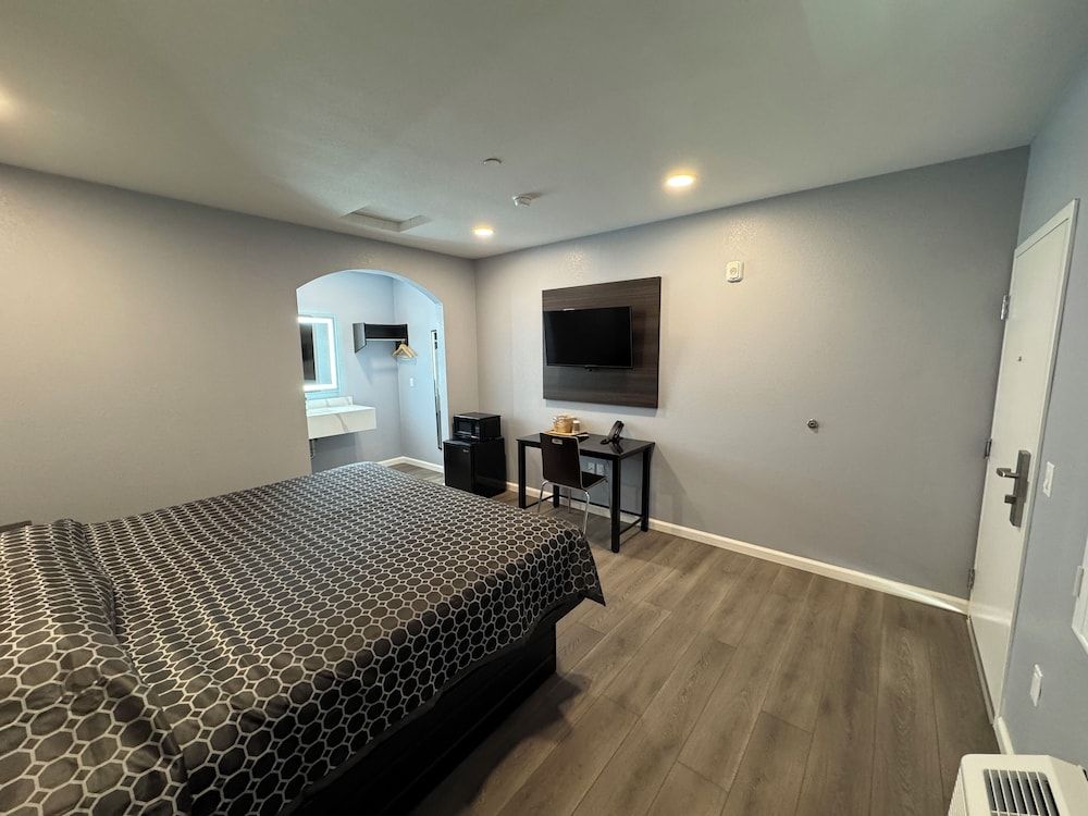 Dutch Motel Deluxe Single Room, Non Smoking 3