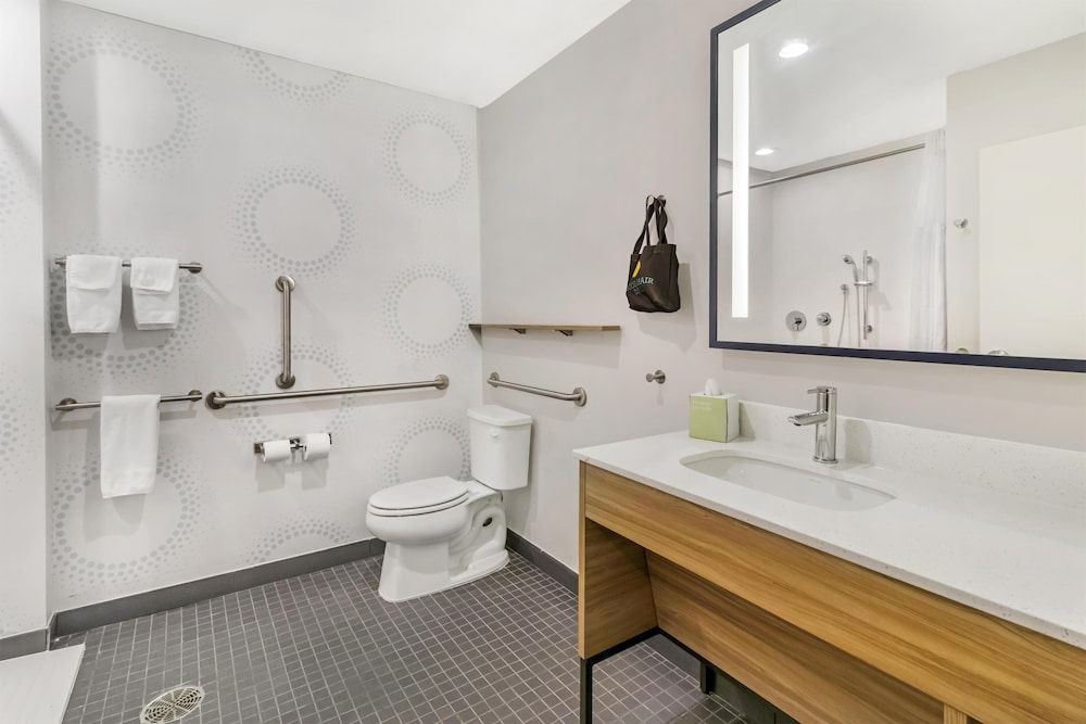 Tru By Hilton Goodlettsville Nashville Room, 2 Queen Beds, Accessible (Hearing)