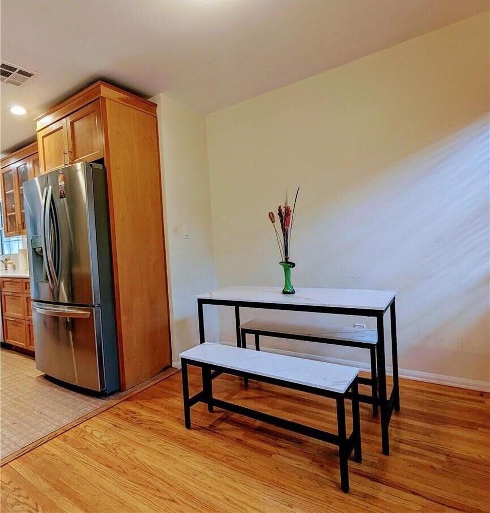 Basic Triple Room, Patio