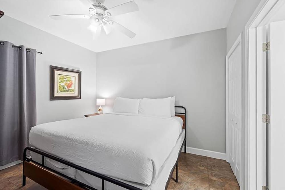Condo, Multiple Beds (Tidewater 716)