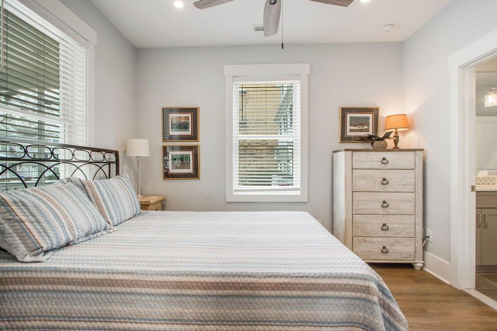 Cottage, Multiple Beds, Kitchen, Garden View