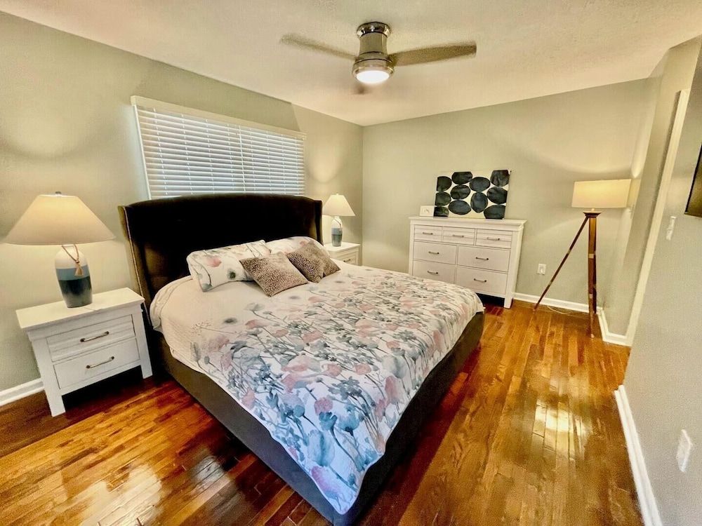House, Multiple Beds, Patio, Garden View