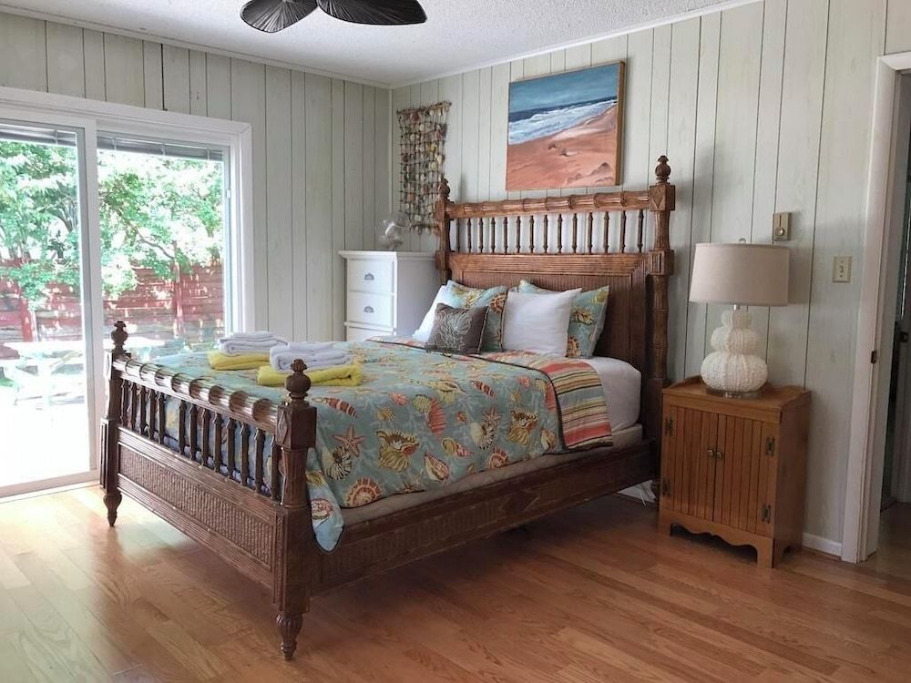 House, Multiple Beds, Patio, Garden View