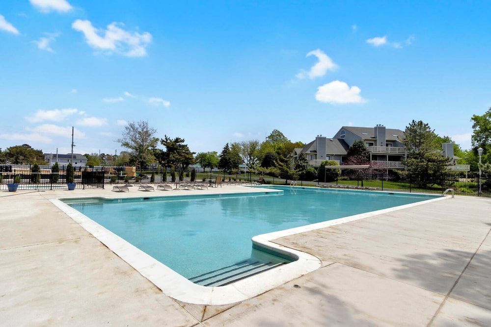 Spring Lake 514