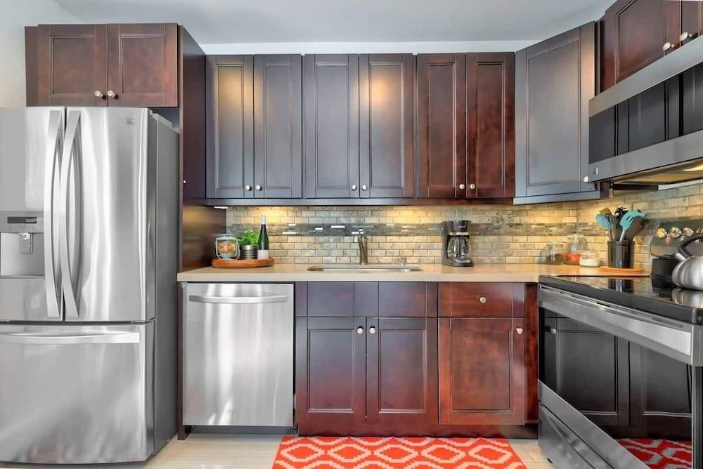 Orange Dream on the Water Apartment 24