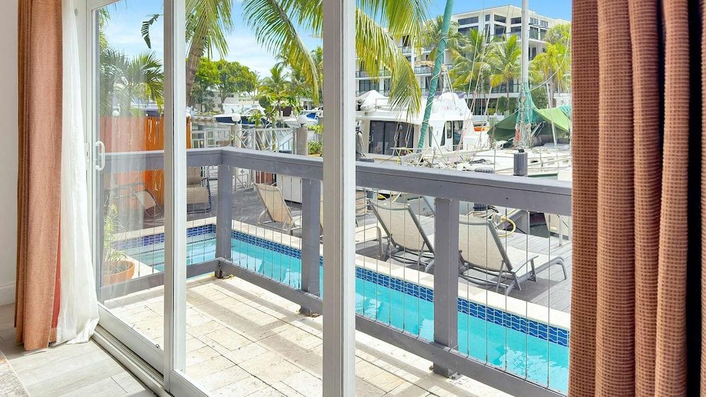 Orange Dream on the Water Apartment 38