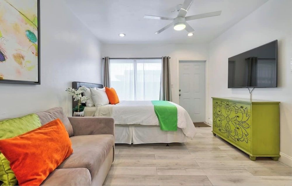 Orange Dream on the Water Apartment 11