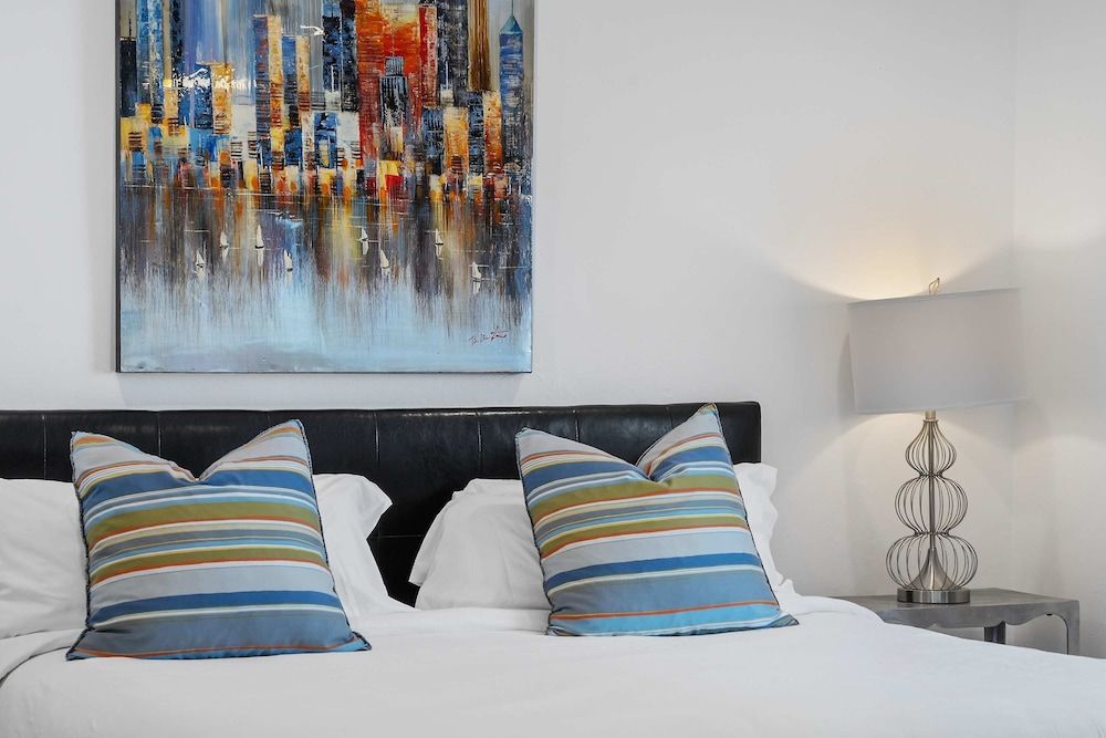 320-1 Las Olas Boulevard Apartment 29