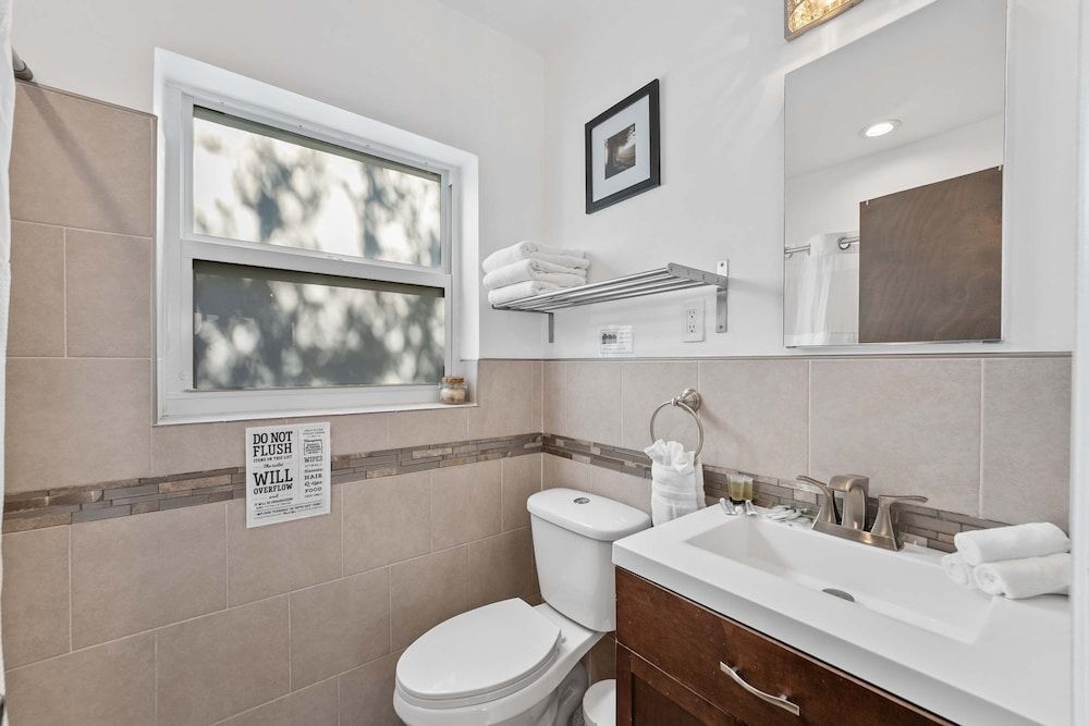 320-1 Las Olas Boulevard Apartment 16