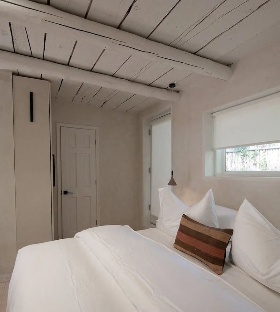 Luxury Studio