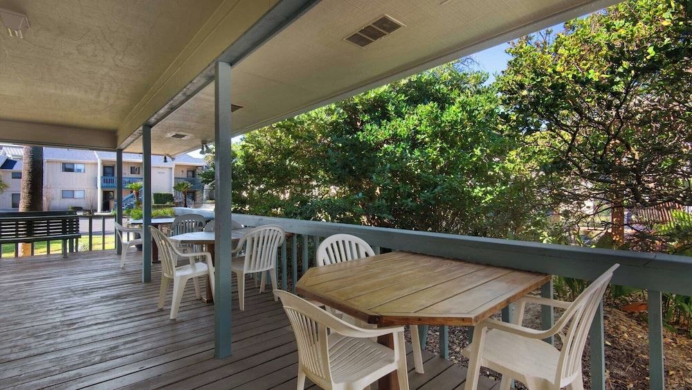 Chateau La Mer II 902 - Pirates Mermaid Condo, Multiple Beds, Patio, Garden View (Chateau La Mer II 902) 21