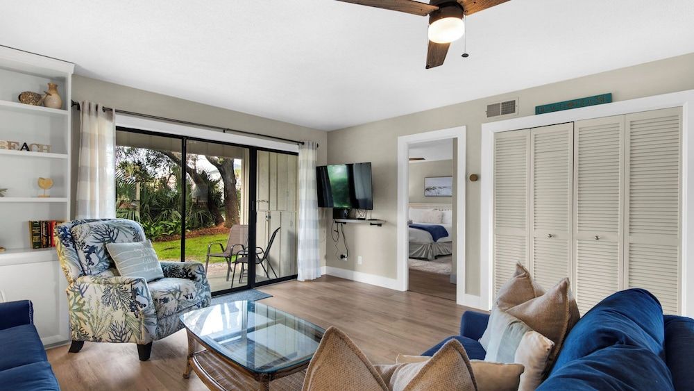 Chateau La Mer II 902 - Pirates Mermaid Condo, Multiple Beds, Patio, Garden View (Chateau La Mer II 902) 2