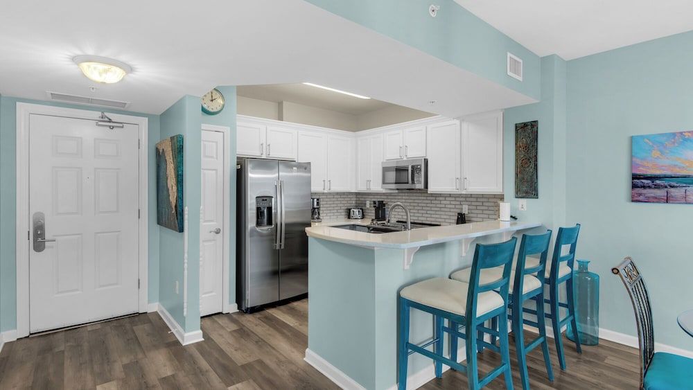 Palms Resort 2813: 2br, Pools, Courts, Gulf Views & Minutes to Beach! Condo, Multiple Beds, Balcony, Ocean View (The Palms of Destin Resort 2813) 9