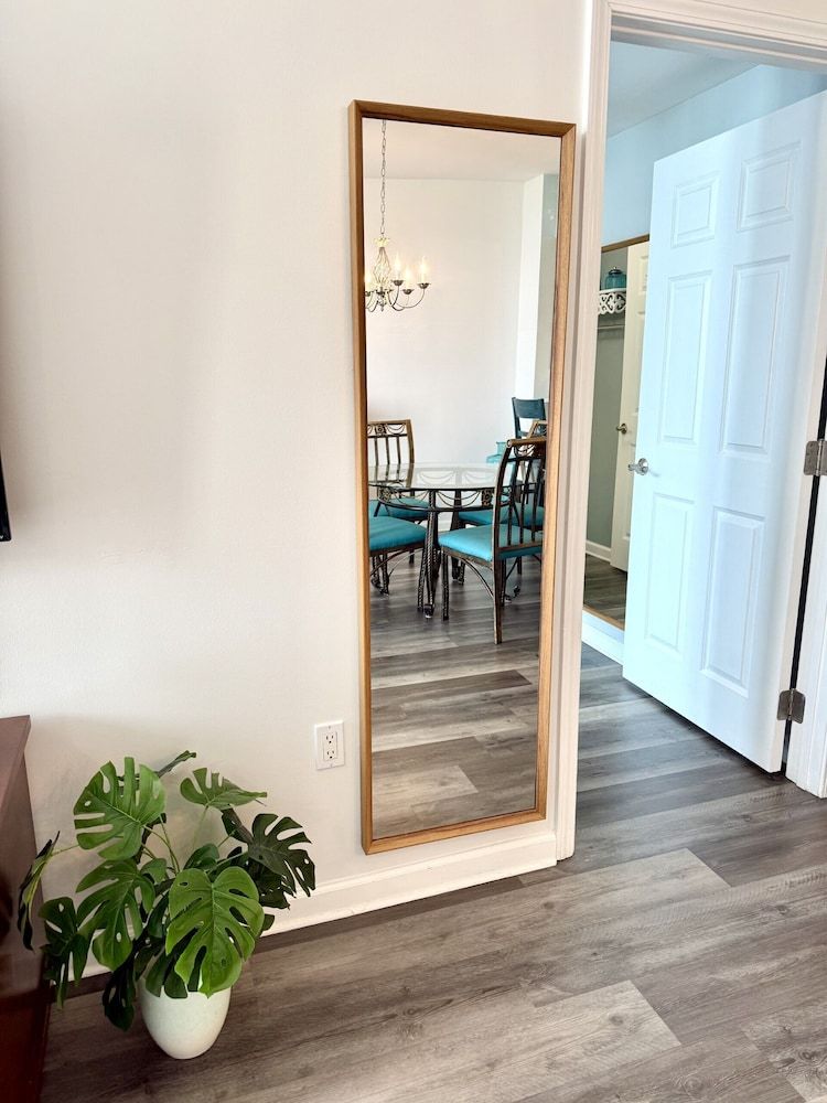 Palms Resort 2813: 2br, Pools, Courts, Gulf Views & Minutes to Beach! Condo, Multiple Beds, Balcony, Ocean View (The Palms of Destin Resort 2813) 20