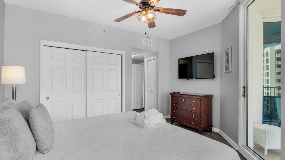 Palms Resort 2813: 2br, Pools, Courts, Gulf Views & Minutes to Beach! Condo, Multiple Beds, Balcony, Ocean View (The Palms of Destin Resort 2813) 3