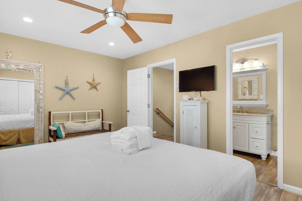 Woodland Shores 37: Steps to Beach, 2 Pools + Free Attraction Tickets! Townhome, Multiple Beds, Patio (Woodland Shores 37) 4