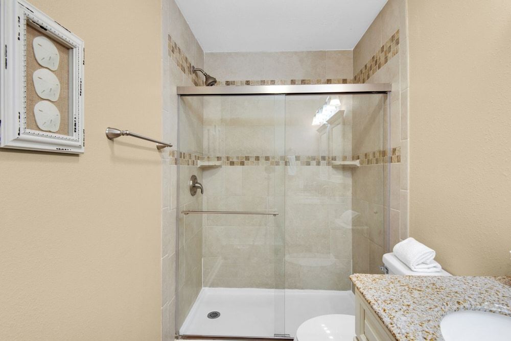 Woodland Shores 37: Steps to Beach, 2 Pools + Free Attraction Tickets! Townhome, Multiple Beds, Patio (Woodland Shores 37) 18