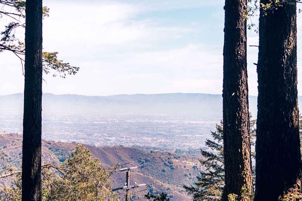 Mays Luxury Farm Stays Yurt On Top - Swim, Hike, Glamp 38