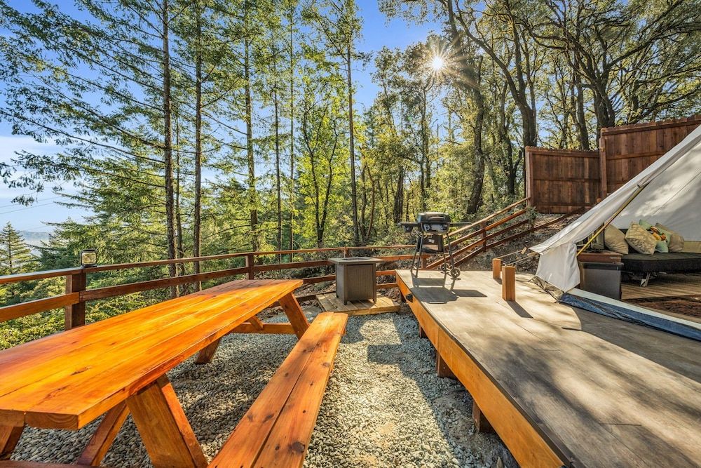 Mays Luxury Farm Stays Yurt Above it All - Glamp on-site 12