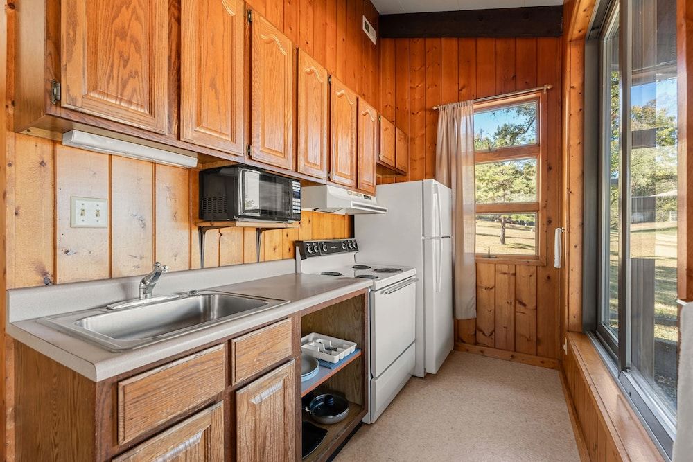 YMCA Trout Lodge Cabin, 2 Bedrooms 12
