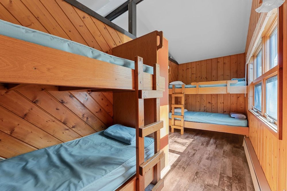 YMCA Trout Lodge Cabin, 1 Bedroom 4