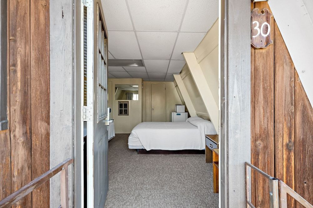 Heidelberg Lodges Standard Double Room, 2 Double Beds 2