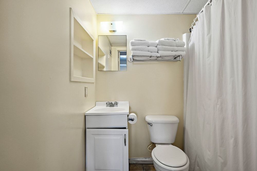 Heidelberg Lodges Standard Triple Room, Multiple Beds 5