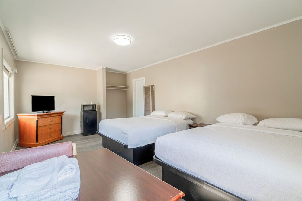 Cypress Inn Motel By OYO West Monroe I-20 Room, 2 Queen Beds, Smoking 9