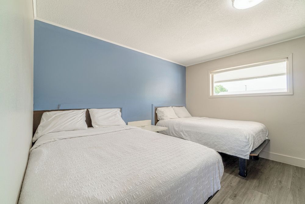 Cypress Inn Motel By OYO West Monroe I-20 Room, 2 Queen Beds, Smoking 12