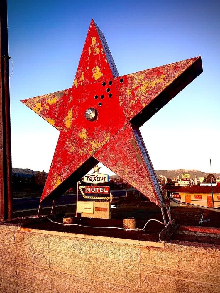 Franklin Fab Gallery House House 34