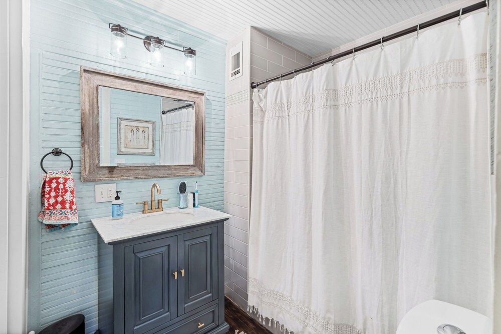 Drackett House by Whiskey Properties House, 3 Bedrooms, Kitchen 14