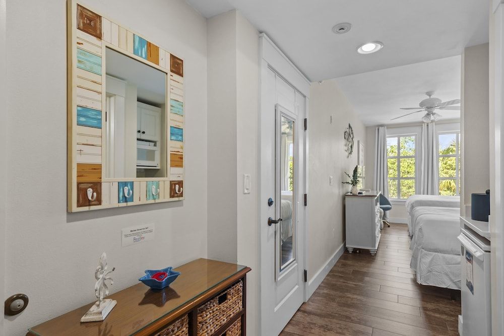 Condo, 2 Queen Beds (Market Street Inn 547)