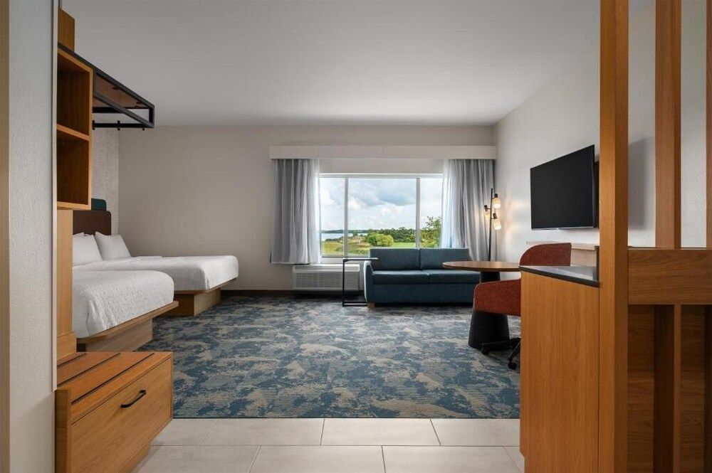 Hampton Inn & Suites by Hilton Port Clinton Catawba Island Studio, 2 Queen Beds, Accessible (Hearing) 3