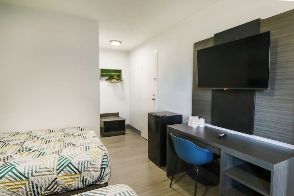 Room, 2 Double Beds, Smoking