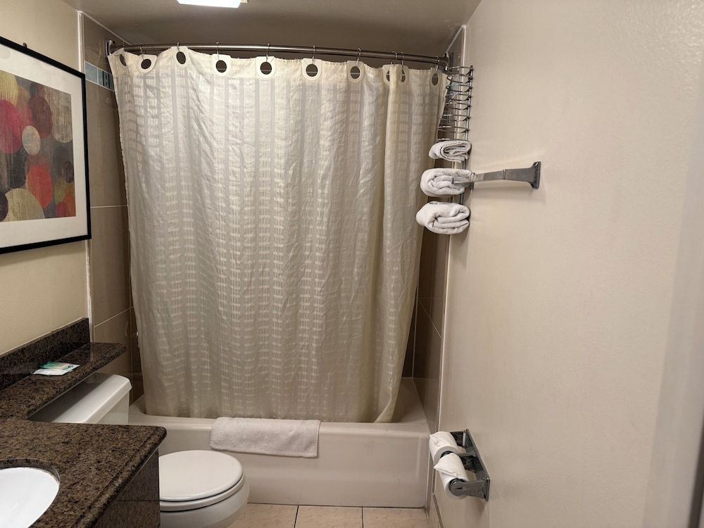 Fiesta Inn- Bell Gardens/ Los Angeles Single Room, 1 King Bed, Smoking 2