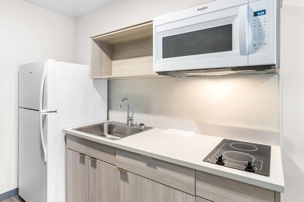 Woodspring Suites Elkhart Suite, 2 Queen Beds, Accessible, Non Smoking 2