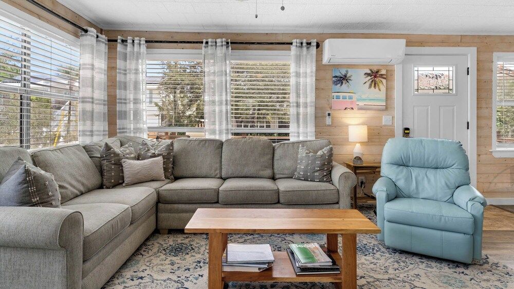 2BR Home, Private Heated Pool, 4 Bikes, Beach Access House, Multiple Beds, Pool Access, Pool View (Coastal Charm) 14