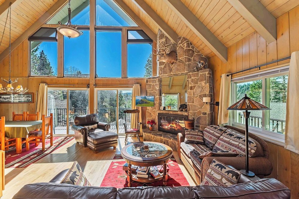 House, Multiple Beds, Patio, Mountain View (Bow N Arrow Lodge)