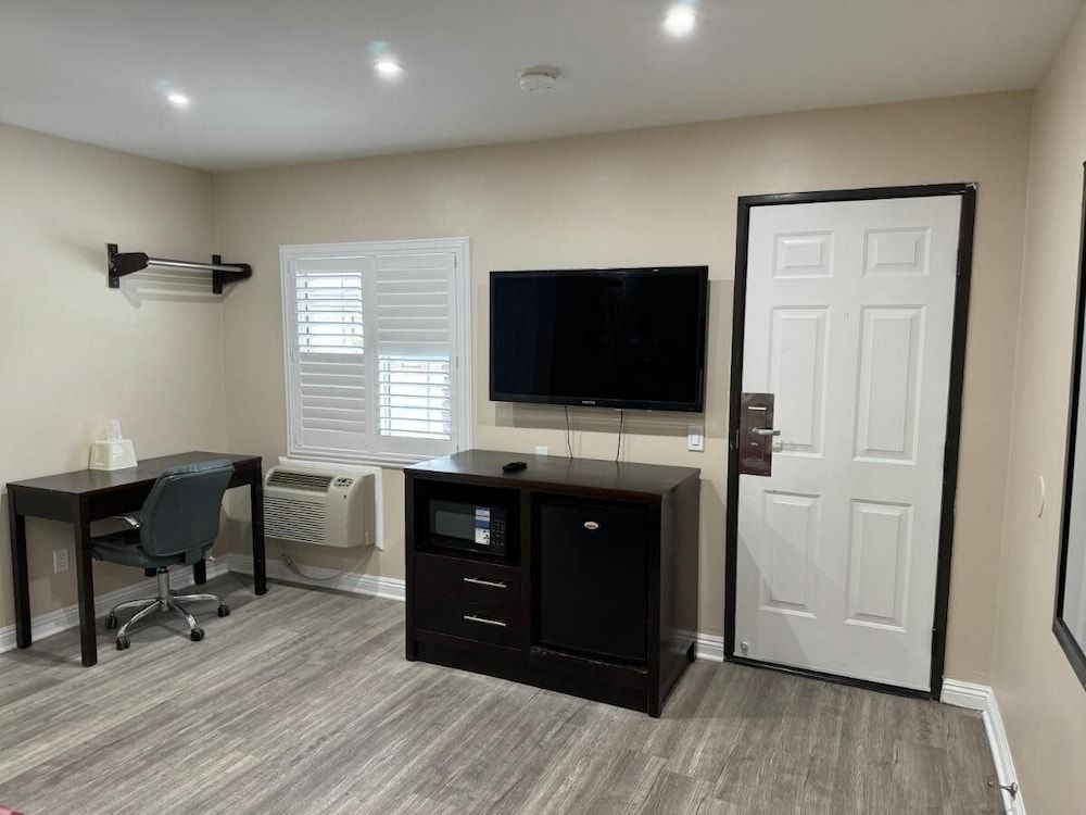 Avenue Motel Superior Single Room 4